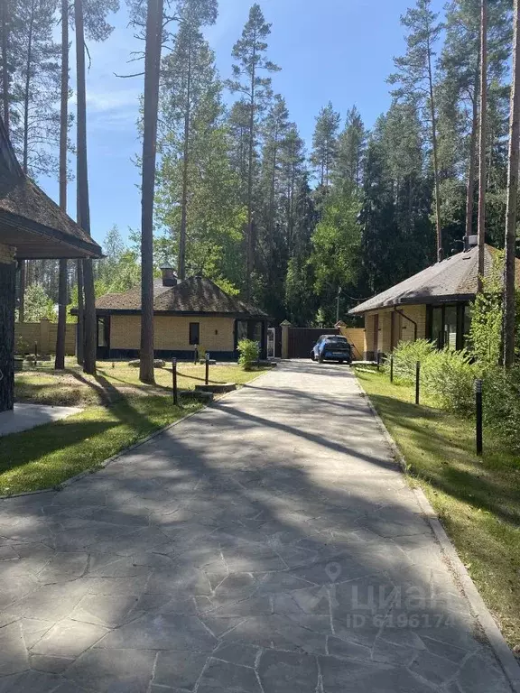 Коттедж в Ленинградская область, Гатчинский район, Вырица городской ... - Фото 1