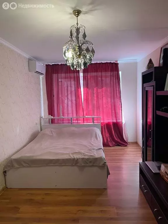 1-комнатная квартира: Краснодар, улица 1 Мая, 97 (35 м) - Фото 1