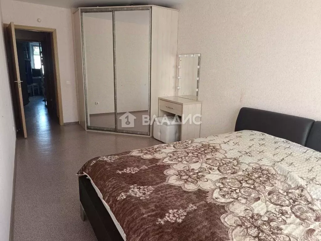 3-к кв. Волгоградская область, Волгоград ул. Ивановского, 6 (69.69 м) - Фото 2