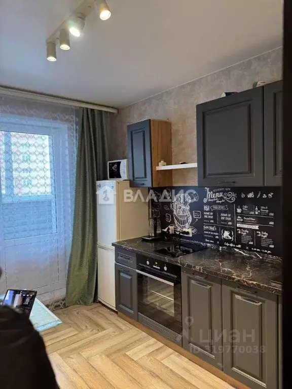 1-к кв. Владимирская область, Ковров ул. Маршала Устинова, 3 (33.3 м) - Фото 0