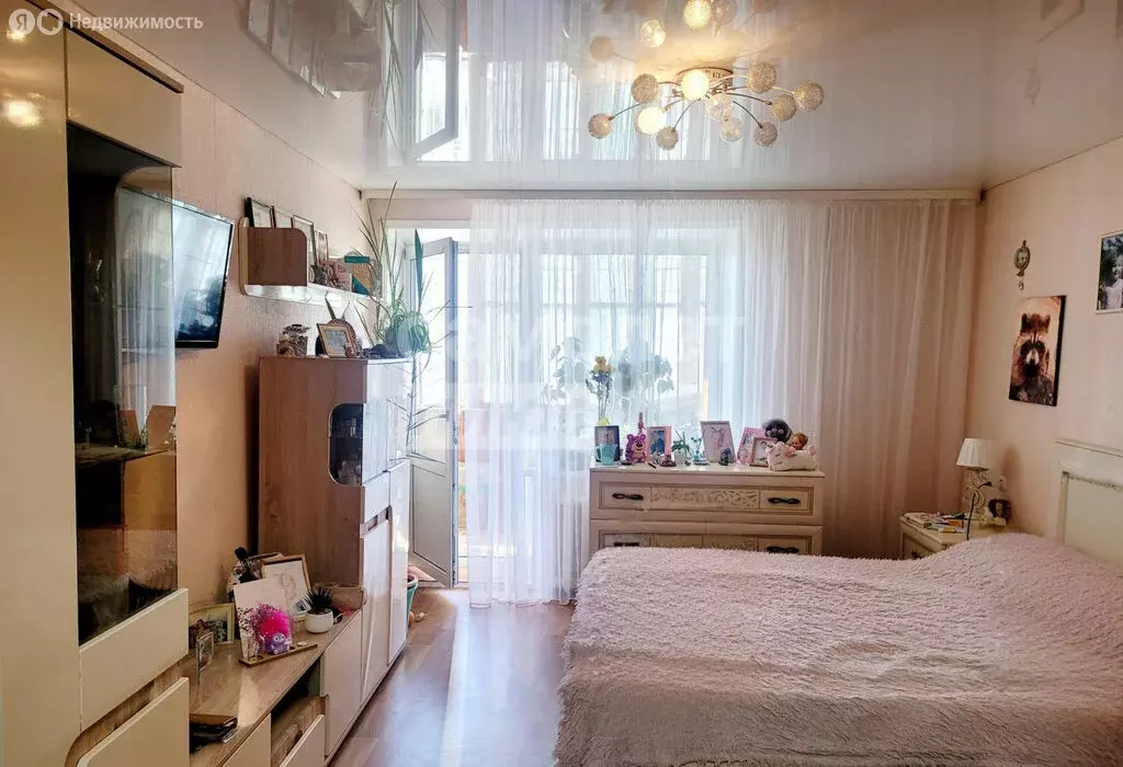 3-комнатная квартира: Каменск-Уральский, улица Репина, 17А (58.3 м) - Фото 0