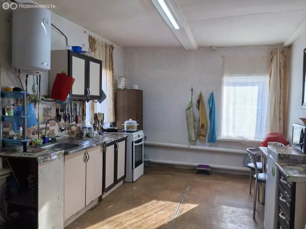 Дом в Пензенская область, рабочий посёлок Лунино, Школьный переулок, 5 ... - Фото 1