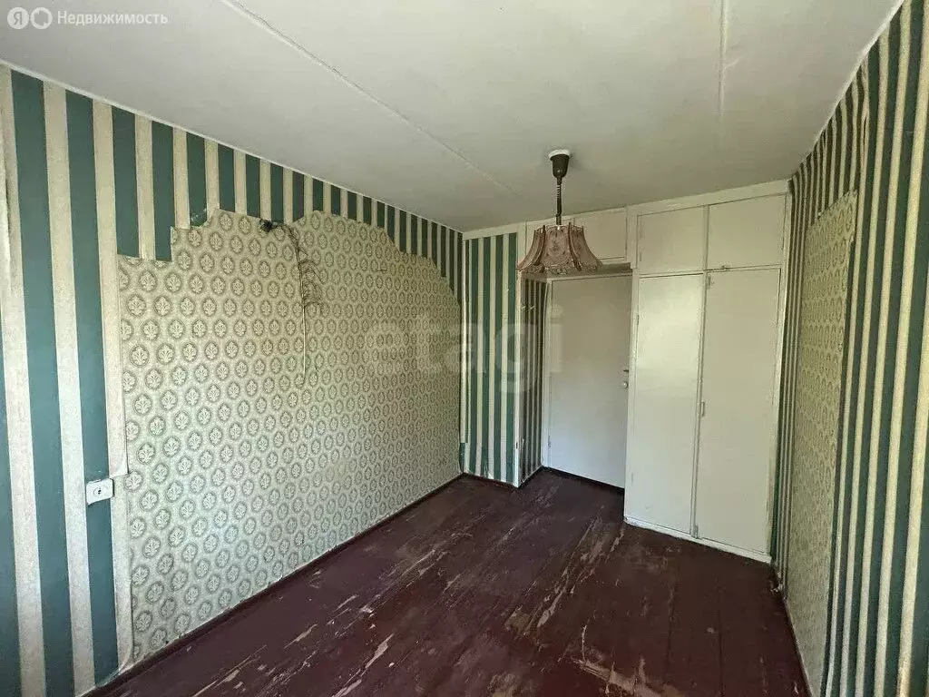 3-комнатная квартира: Ижевск, улица 30 лет Победы, 28А (60 м) - Фото 1