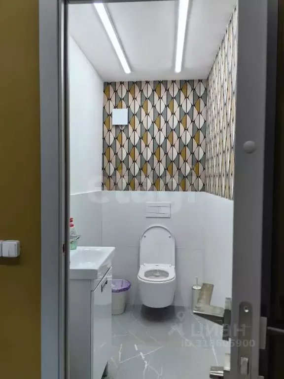Офис в Башкортостан, Уфа ул. Октябрьской Революции, 54А (55 м) - Фото 1