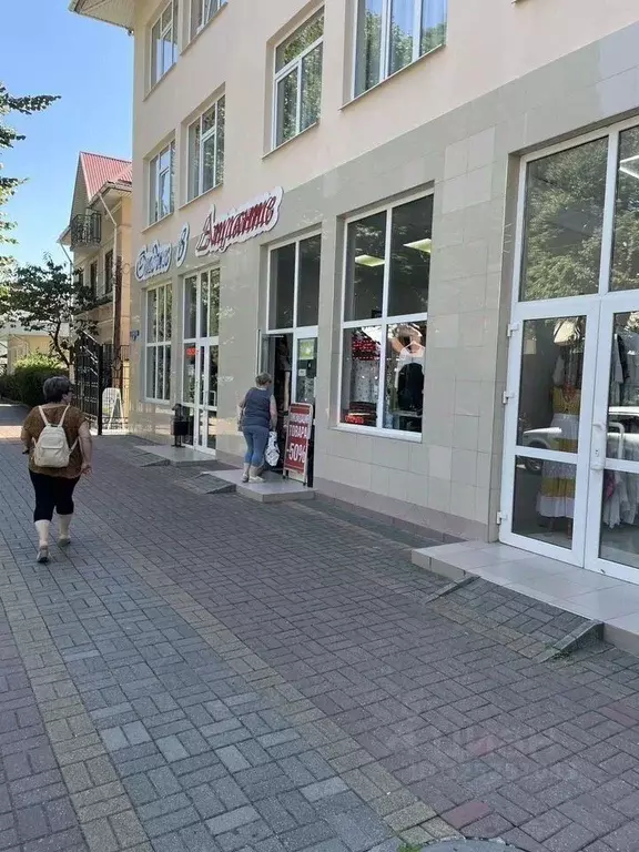 Торговая площадь в Краснодарский край, Сочи Лазаревское жилрайон, пер. ... - Фото 1