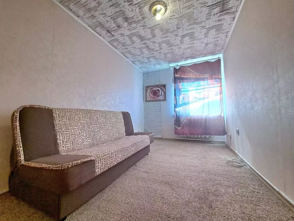 Комната Калининградская область, Калининград ул. Юрия Костикова, 10 - Фото 1