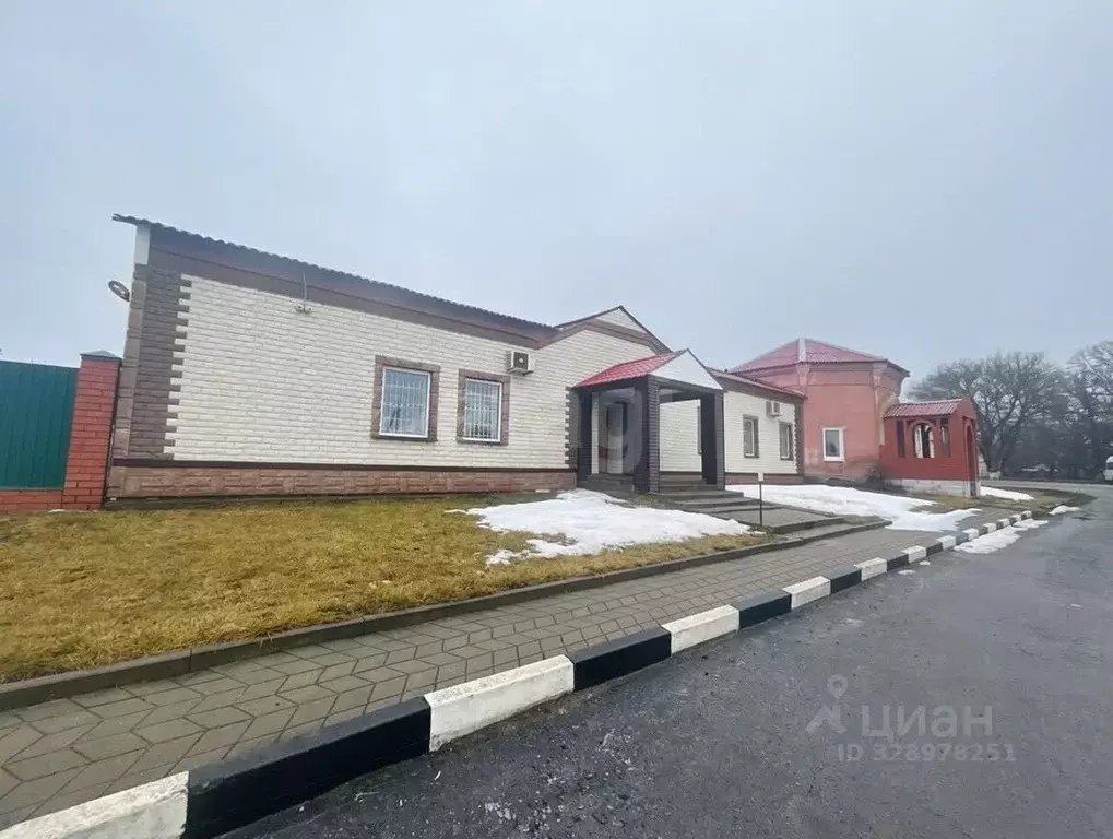 Торговая площадь в Белгородская область, Ивня рп ул. Садовая, 1А (369 ... - Фото 1