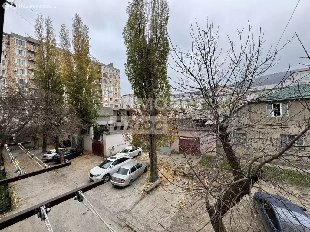 3-комнатная квартира: Махачкала, улица Абдулхакима Исмаилова, 21 (62.2 ... - Фото 2