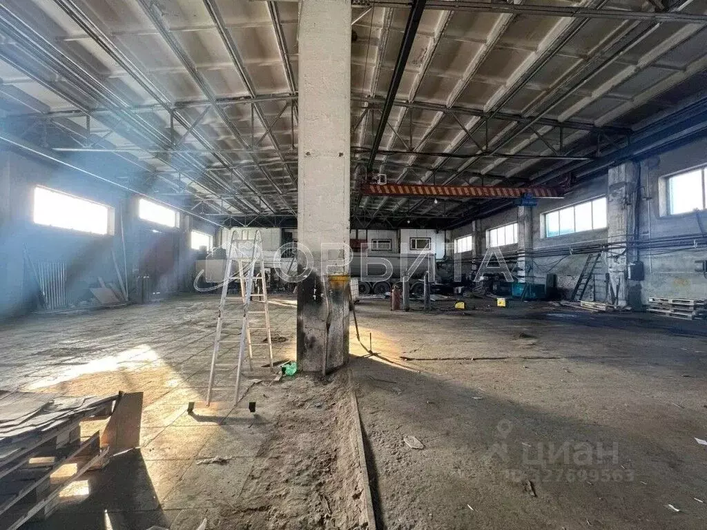 Производственное помещение в Тюменская область, Тюмень ул. Гилевская ... - Фото 1