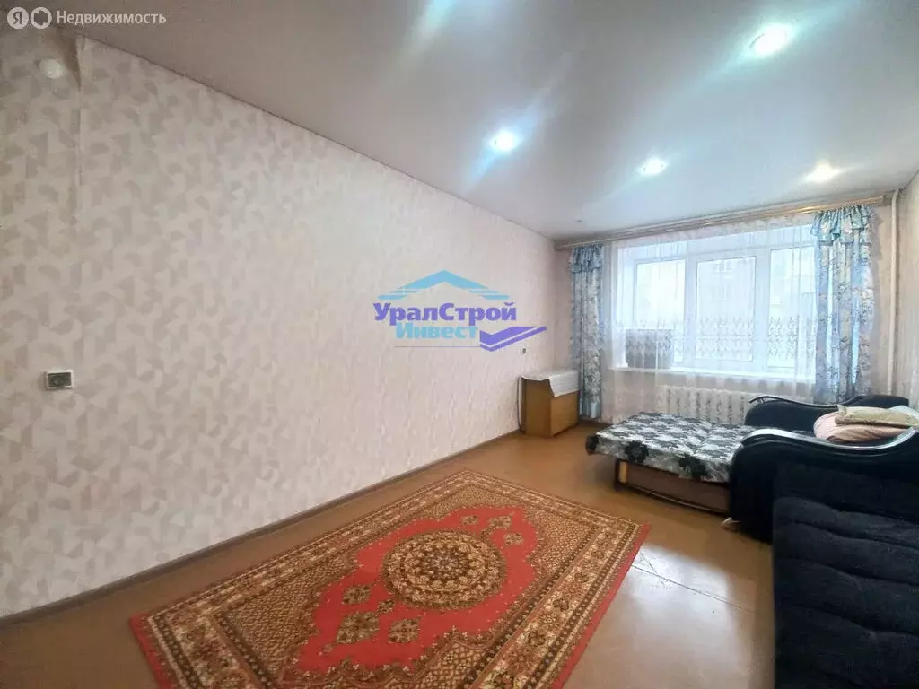 1-комнатная квартира: Октябрьский, проспект Ленина, 67 (28.8 м) - Фото 1