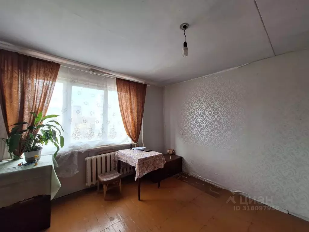 4-к кв. Свердловская область, Первоуральск ул. Вайнера, 53Б (64.0 м) - Фото 0