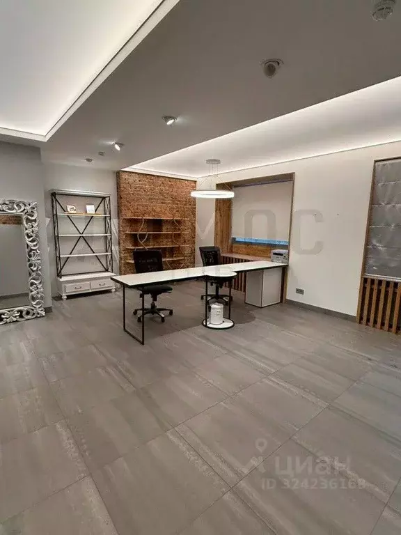 Помещение свободного назначения в Свердловская область, Екатеринбург ... - Фото 2