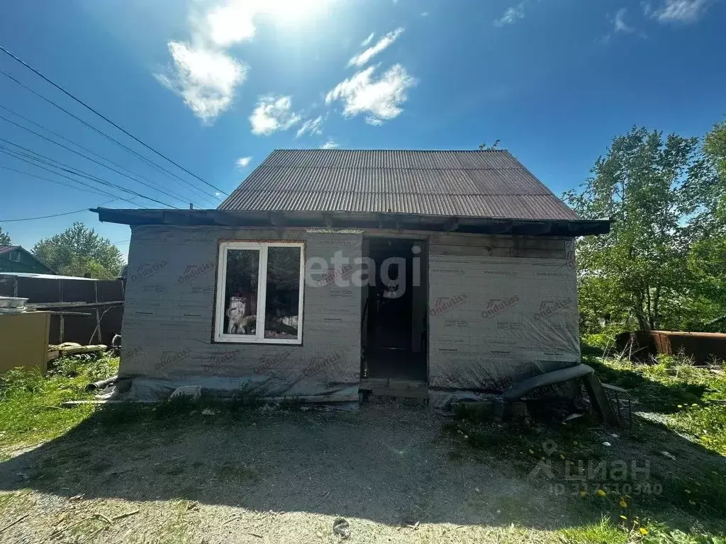 Дом в Сахалинская область, Южно-Сахалинск Лиственничное п/р, ул. 3-я ... - Фото 0