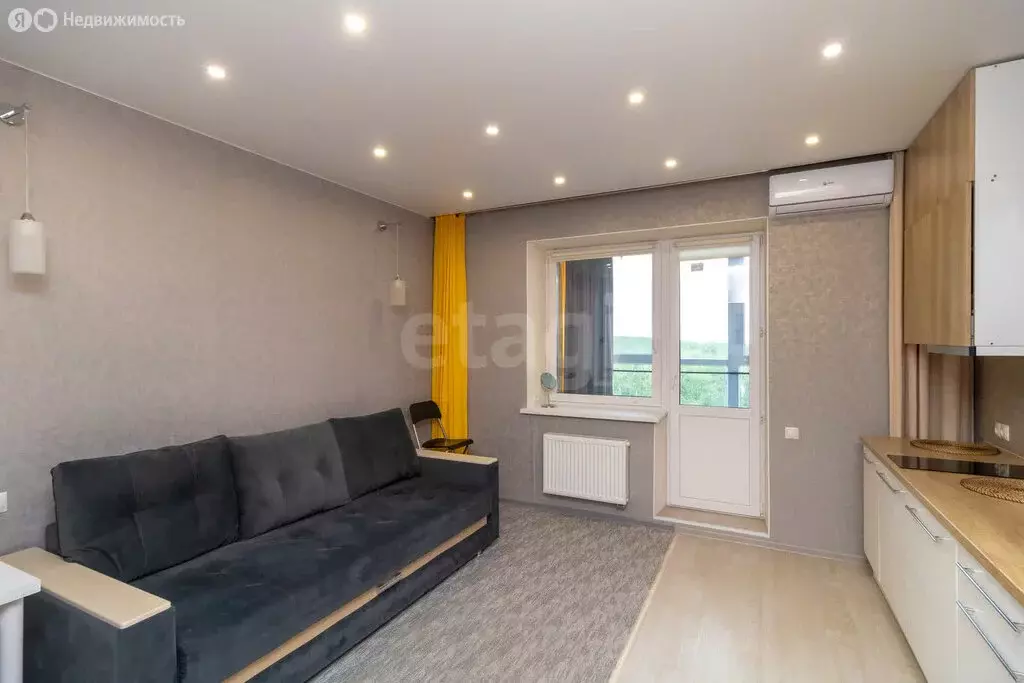 Квартира-студия: Тюмень, улица Мельникайте, 2к11 (24 м) - Фото 0