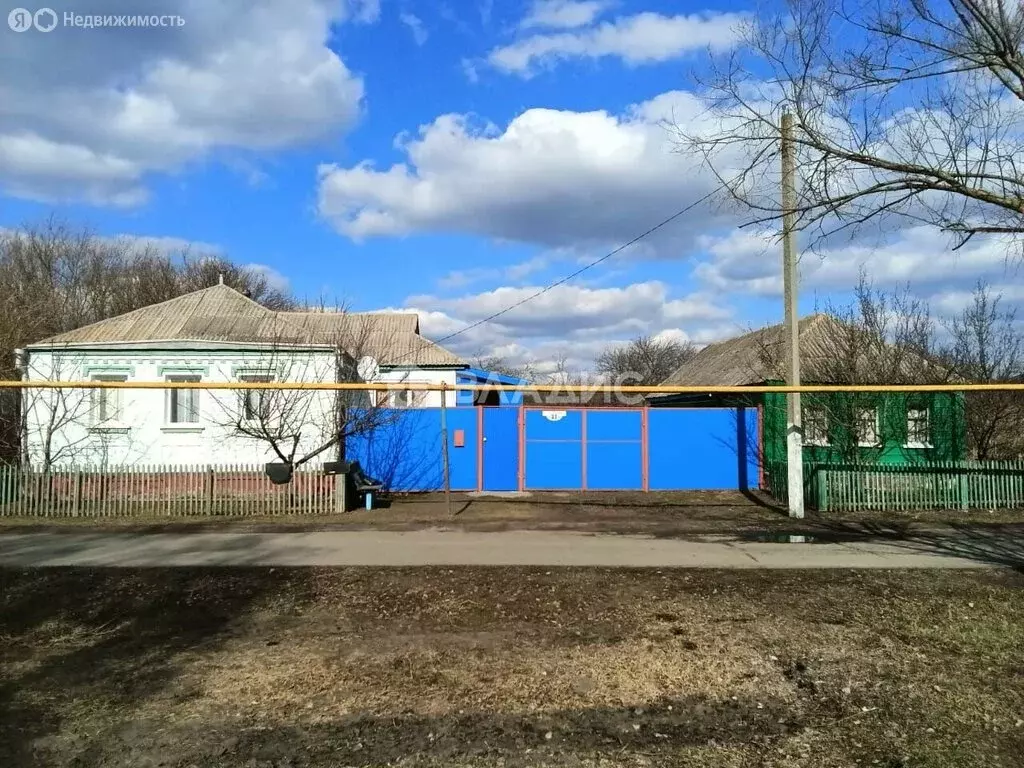 Дом в Белгородская область, Коротковское сельское поселение, село ... - Фото 1