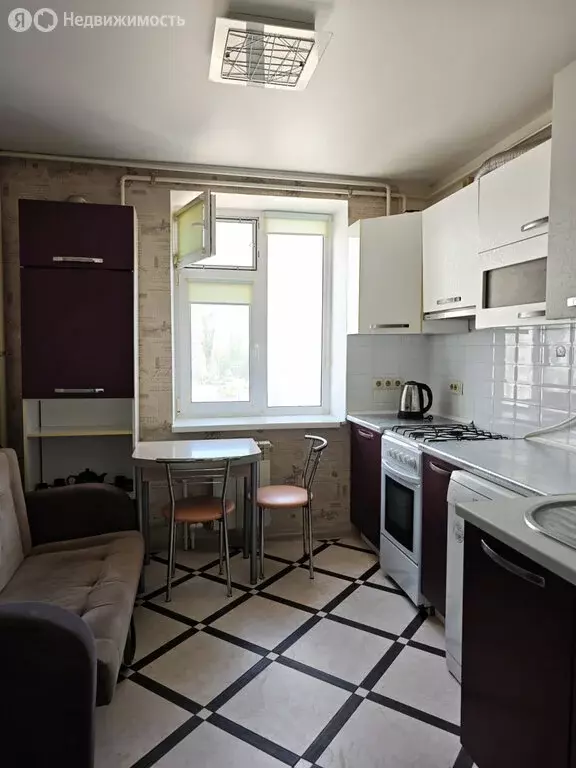 1-комнатная квартира: Евпатория, проспект Победы, 87 (46 м) - Фото 1