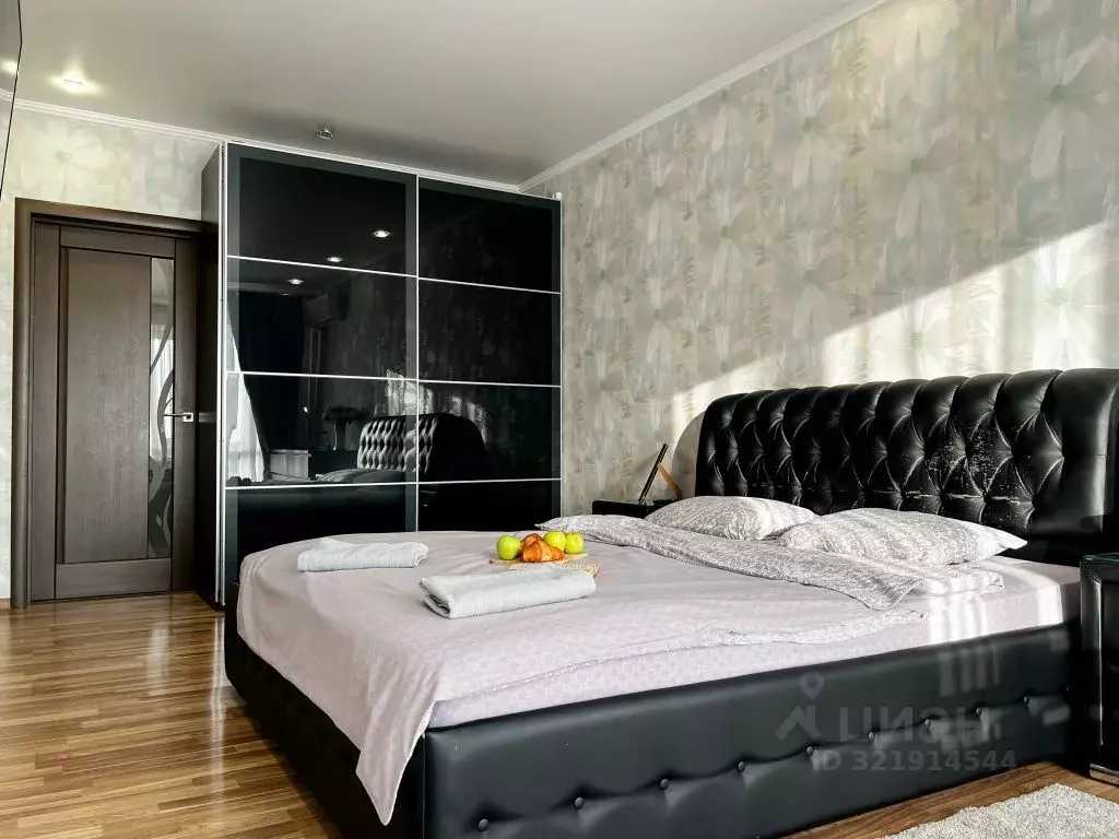 1-к кв. Татарстан, Казань Чистопольская ул., 61б (78.0 м) - Фото 1