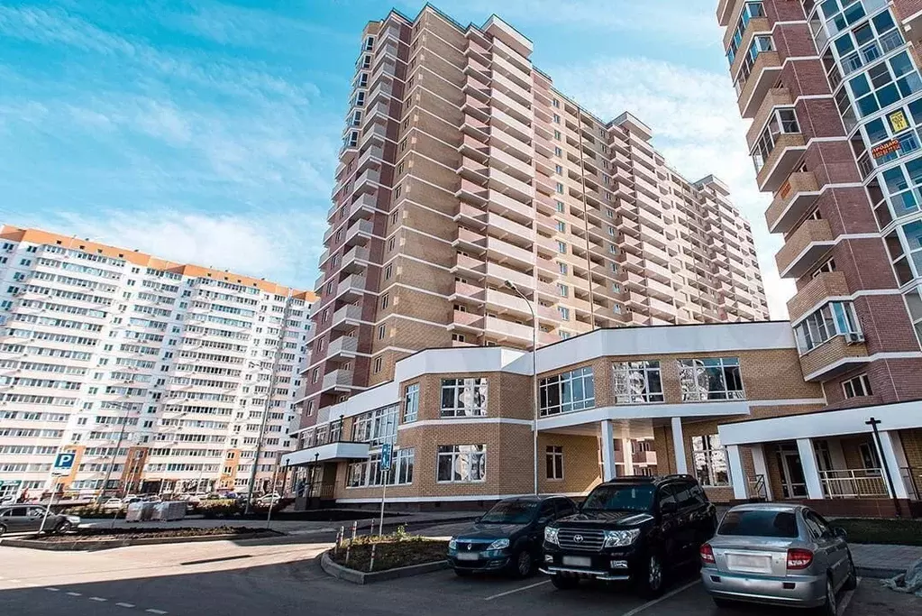 1-к. квартира, 37 м, 4/21 эт. - Фото 1