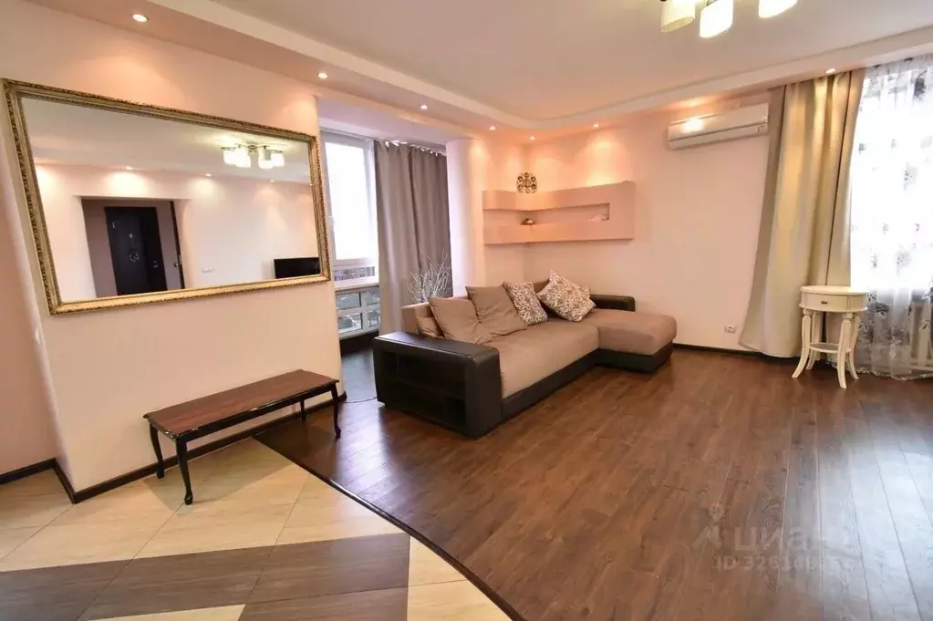 3-к кв. Башкортостан, Уфа ул. Зайнаб Биишевой, 15 (116.0 м) - Фото 1