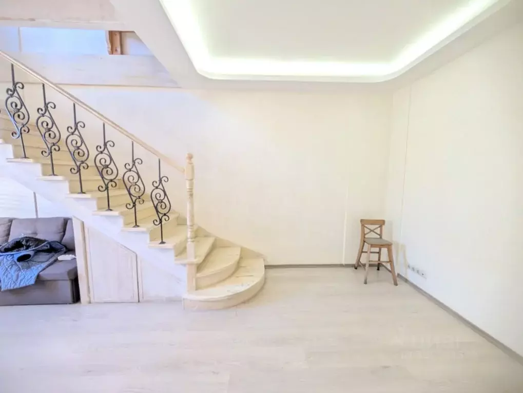 3-к кв. Московская область, Красногорск Опалиха мкр, ул. Дежнева, 11 ... - Фото 2