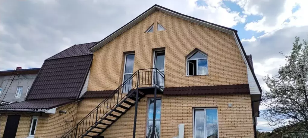 Коттедж в Свердловская область, Екатеринбург ул. Вакина, 74 (314 м) - Фото 1