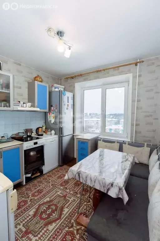 3-комнатная квартира: Белокуриха, улица Братьев Ждановых, 11 (62 м) - Фото 0