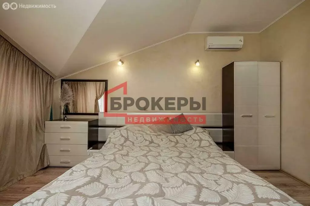 2-комнатная квартира: Севастополь, улица Степаняна, 8 (66.7 м) - Фото 2