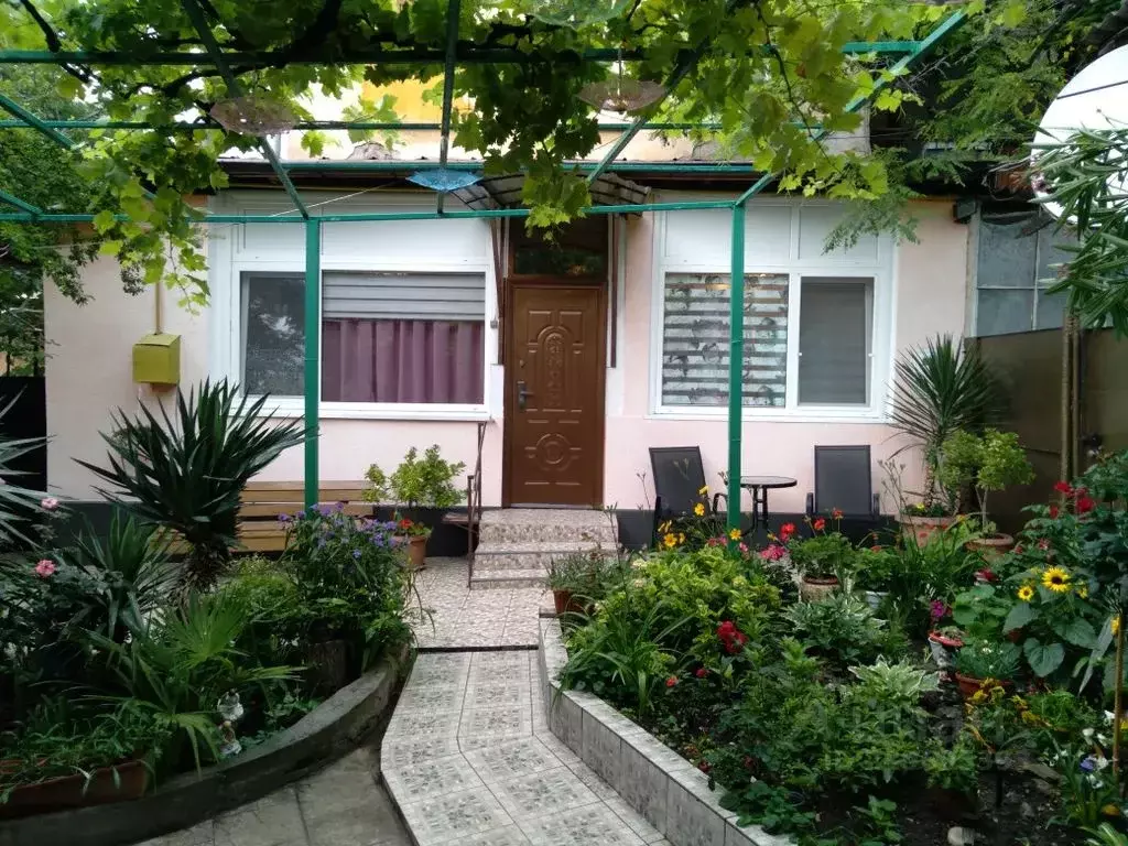 2-к кв. Крым, Ялта ул. Руданского, 10 (50.0 м) - Фото 2