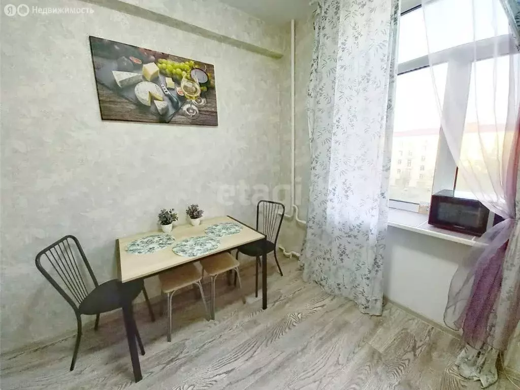 2-комнатная квартира: Омск, проспект Карла Маркса, 38 (59.8 м) - Фото 1