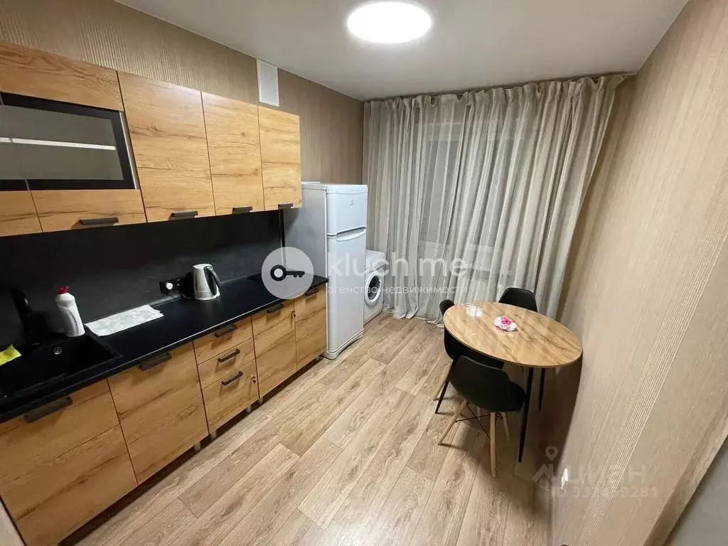 1-к кв. Татарстан, Казань ул. Рауиса Гареева, 98 (32.0 м) - Фото 1