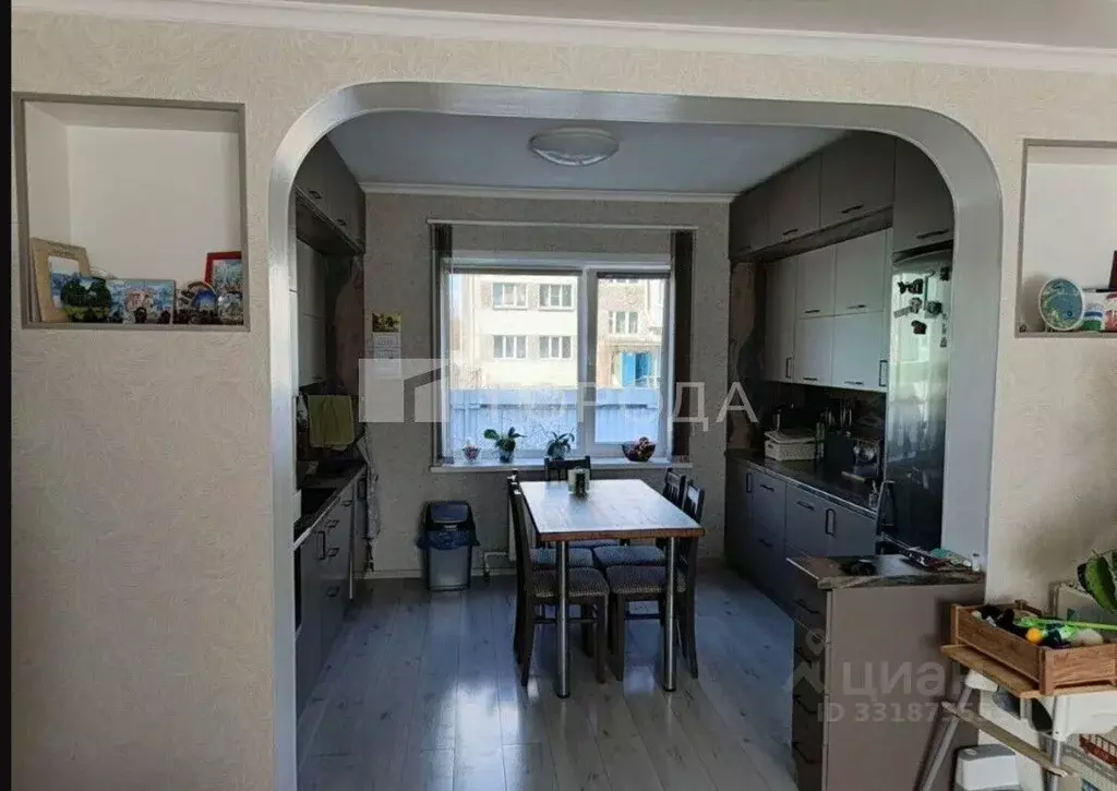 Дом в Алтай, Майминский район, с. Майма ул. Гидростроителей, 47 (180 ... - Фото 1