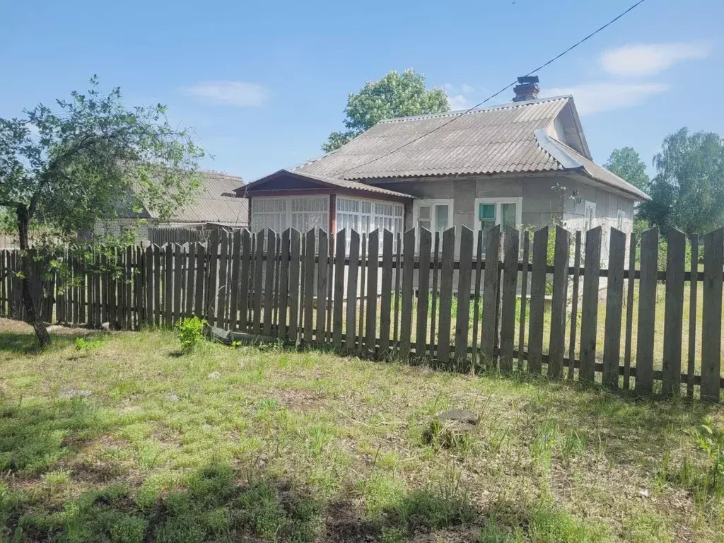 Дом в Брянская область, Суземский район, Кокоревское городское ... - Фото 1