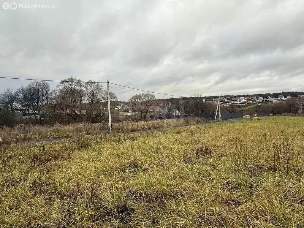 Участок в Московская область, городской округ Серпухов, коттеджный ... - Фото 2