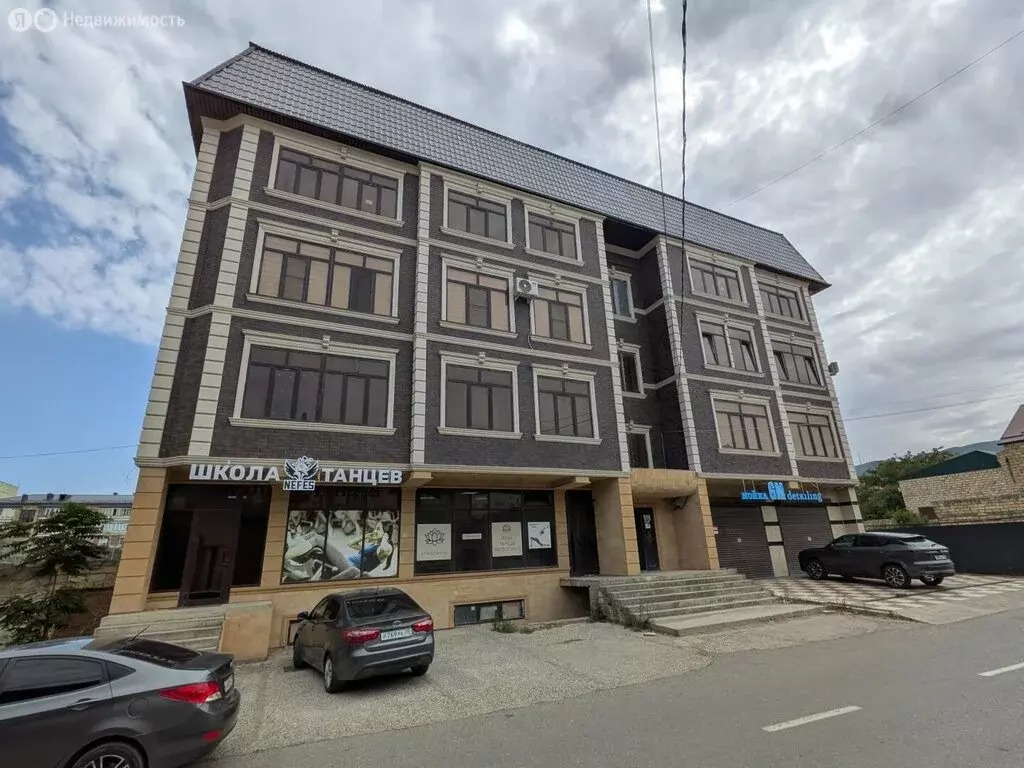 3-комнатная квартира: Дербент, улица 345-й Дагестанской Стрелковой ... - Фото 1