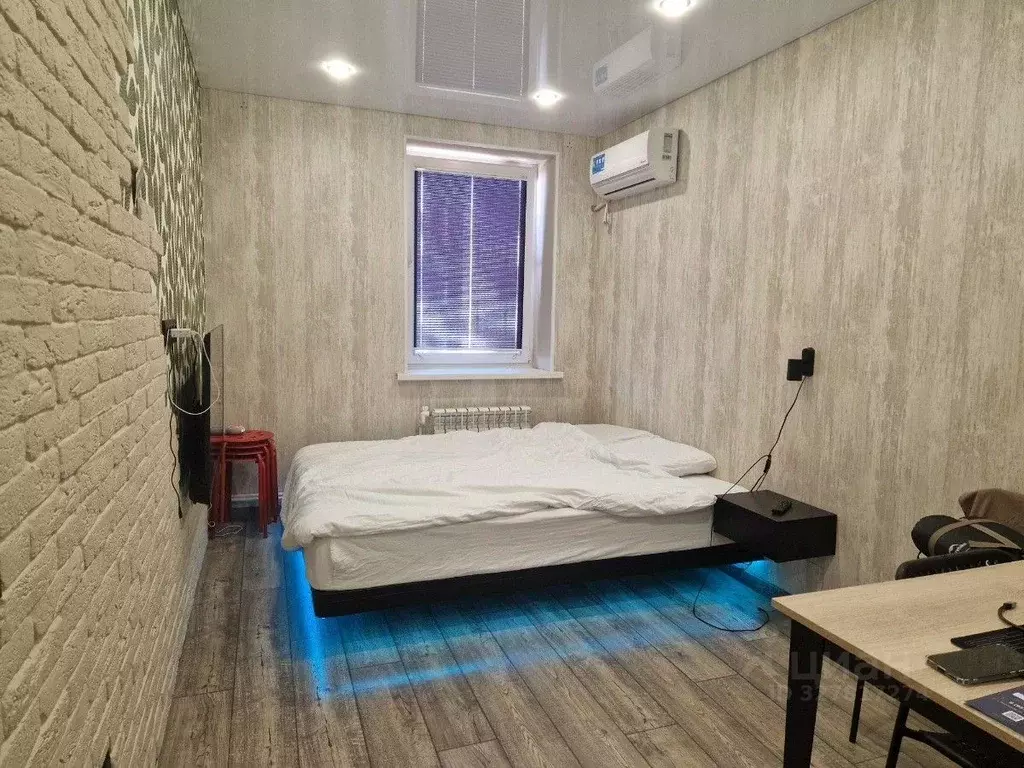 1-к кв. Волгоградская область, Волгоград ул. Добрушина, 2 (27.7 м) - Фото 2