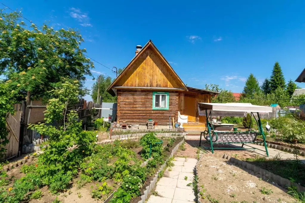 Дом в Тюменская область, Тюмень Парус СНТ, ул. Приозерная (20 м) - Фото 1