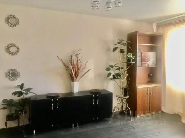 3-к кв. Тюменская область, Тюмень ул. Республики, 86 (61.0 м) - Фото 1