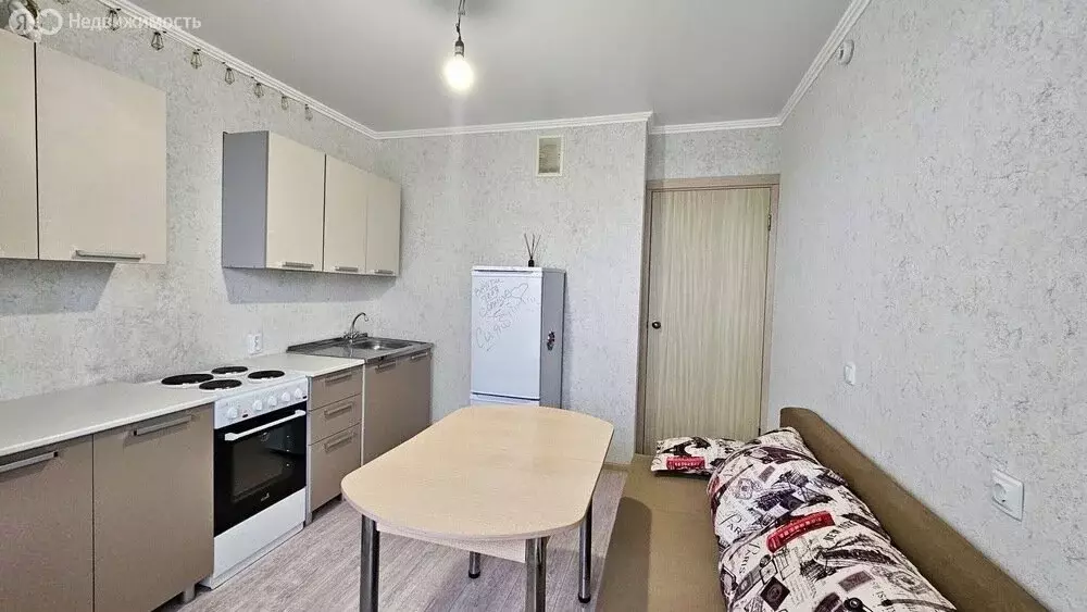 1-комнатная квартира: Анапа, улица Адмирала Пустошкина, 22к5 (38 м) - Фото 0