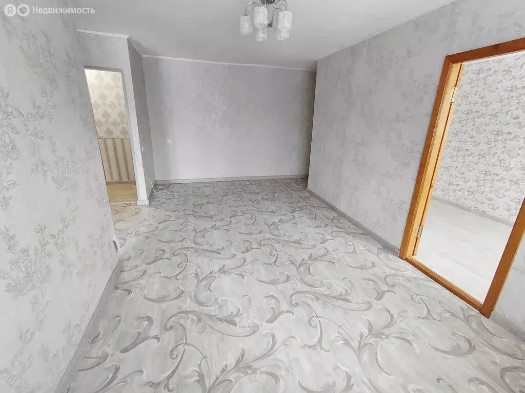 3-комнатная квартира: Алтайский край, городской округ Барнаул, рабочий ... - Фото 2