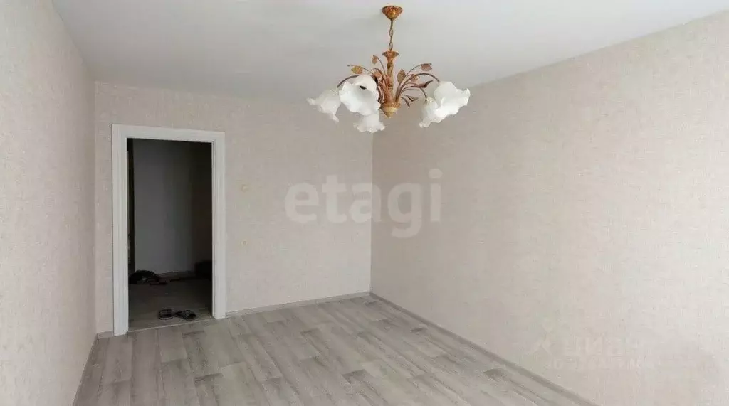 2-к кв. Белгородская область, Шебекино Парковая ул., 12 (58.0 м) - Фото 1