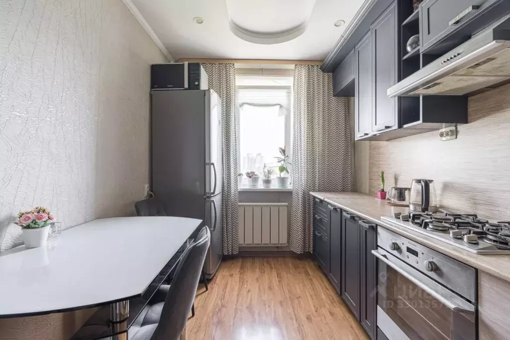 3-к кв. Татарстан, Казань ул. Фатыха Амирхана, 26 (65.9 м) - Фото 1