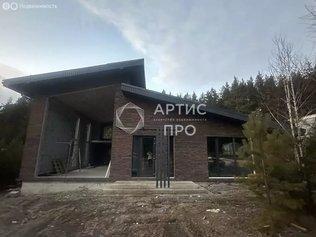 Дом в Свердловская область, Сысертский муниципальный округ, деревня ... - Фото 1