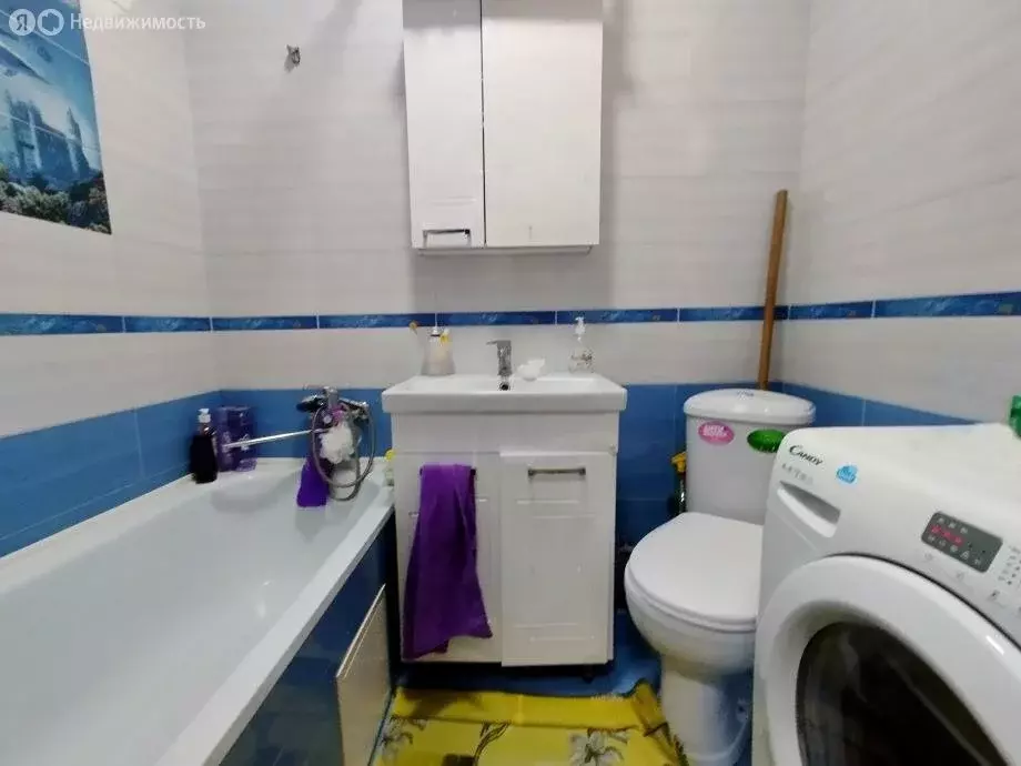 Дом в посёлок Стрелка, Молодёжная улица, 32 (27 м) - Фото 1