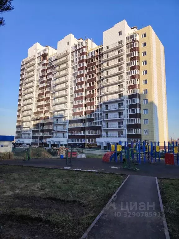 Студия Омская область, Омск ул. Б.Г. Шаронова, 29 (26.1 м) - Фото 2