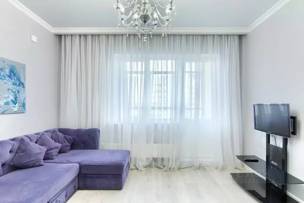 2-к кв. Татарстан, Казань ул. Павлюхина, 110В (65.0 м) - Фото 1