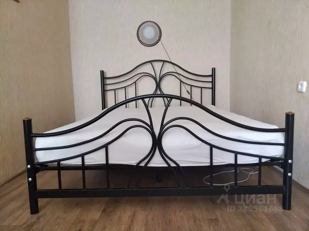 1-к кв. Волгоградская область, Волгоград Невская ул., 18 (35.0 м) - Фото 1