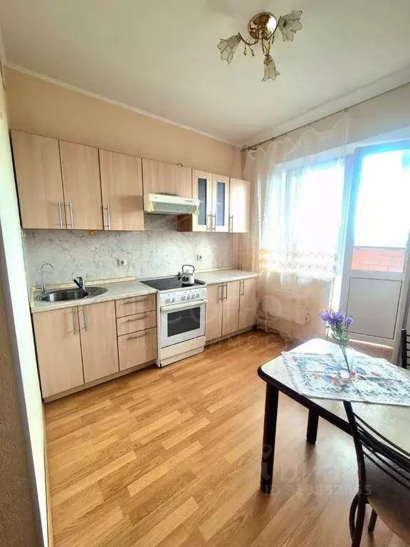 1-к кв. Московская область, Сергиев Посад ул. Осипенко, 6 (43.9 м) - Фото 0