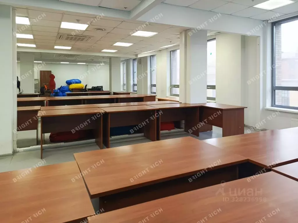 Офис в Санкт-Петербург Гельсингфорсская ул., 2 (217 м) - Фото 1