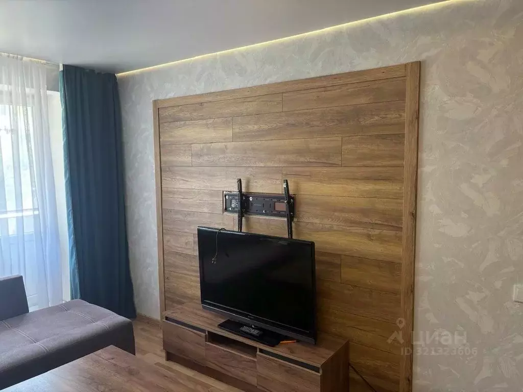 2-к кв. Белгородская область, Белгород Михайловское ш., 32 (41.5 м) - Фото 1