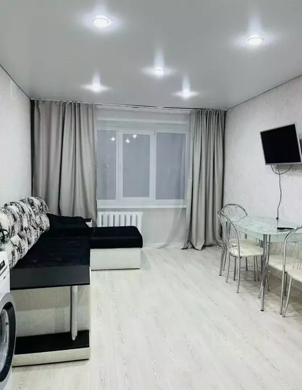 Комната Татарстан, Нижнекамск Студенческая ул., 35 (18.0 м) - Фото 1